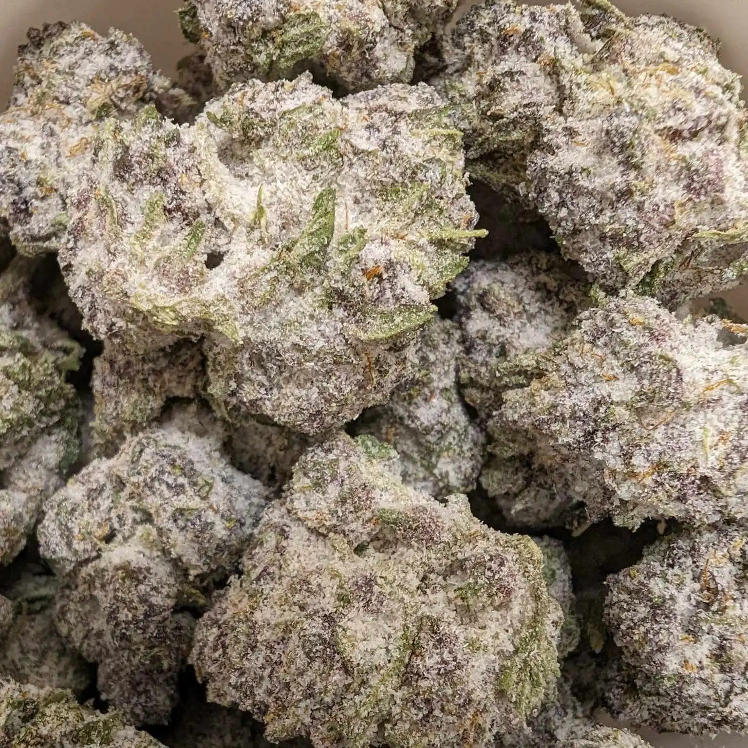 Snowberries - Hybrid/Sativa - 64.7% THCA